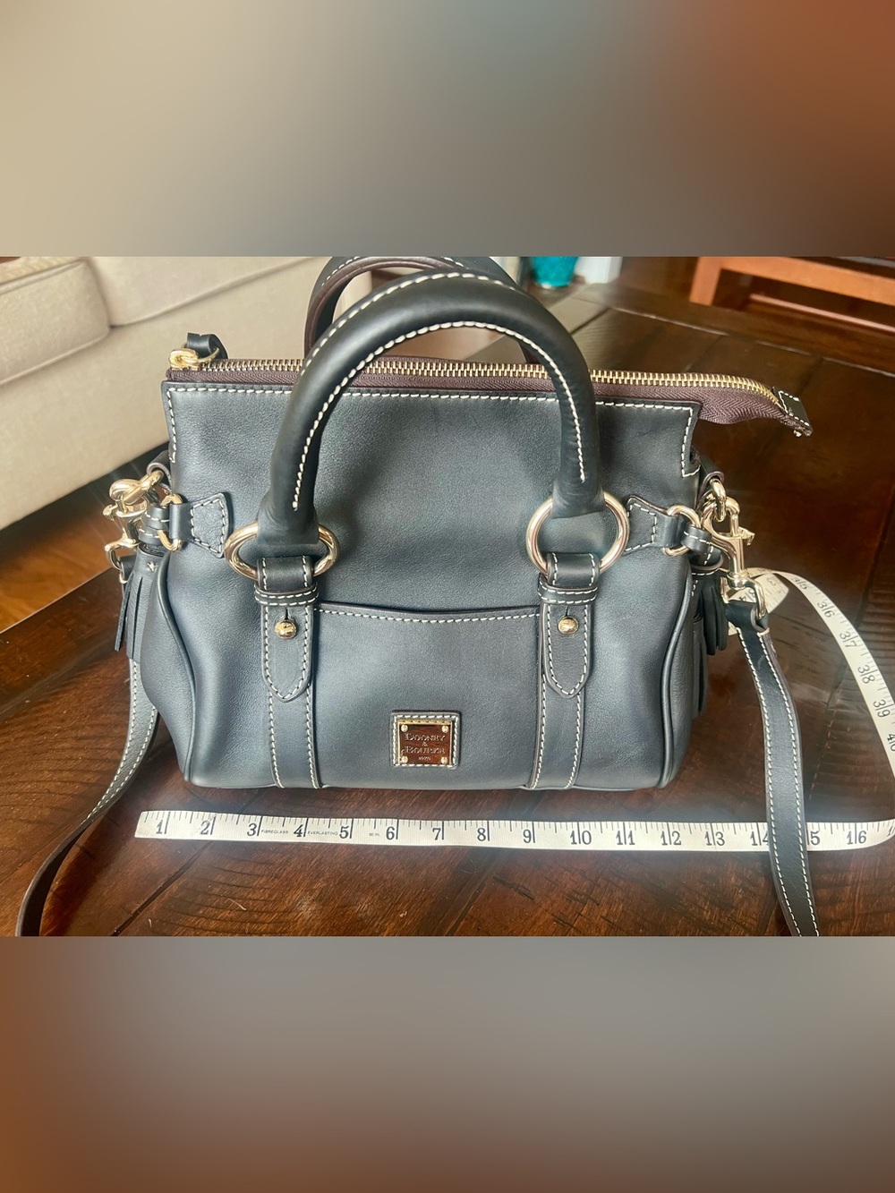 Dooney & Bourke 1975 Black Leather Dome Satchel Crossbody Bag Gold Hardware - Picture 9 of 10